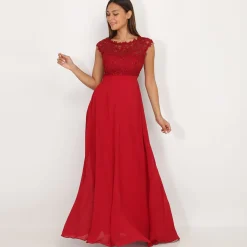Hot La Modeuse Robe longue à dentelle Rougefoncé
