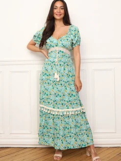 Sale La Modeuse Robe longue à fleurs et détails crochet Vert
