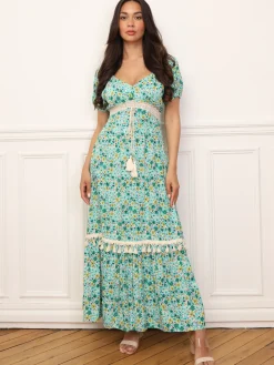 Sale La Modeuse Robe longue à fleurs et détails crochet Vert