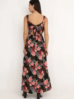 New La Modeuse Robe longue dos nu à fleurs Noir
