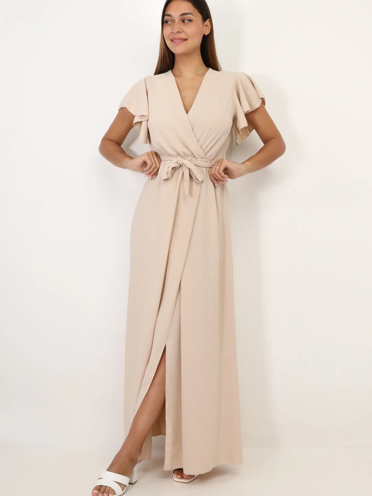 Outlet La Modeuse Robe longue fendue à col cache coeur Beige