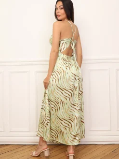 New La Modeuse Robe longue froncée à motif zébré Vertclair