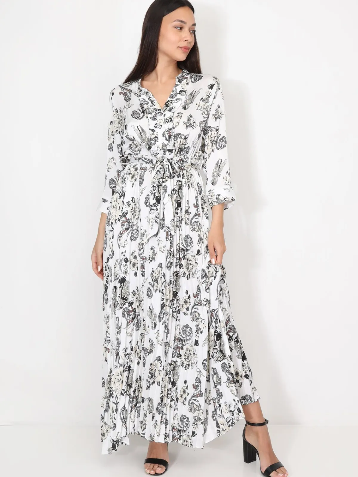 Best La Modeuse Robe longue plissée à motifs Noir