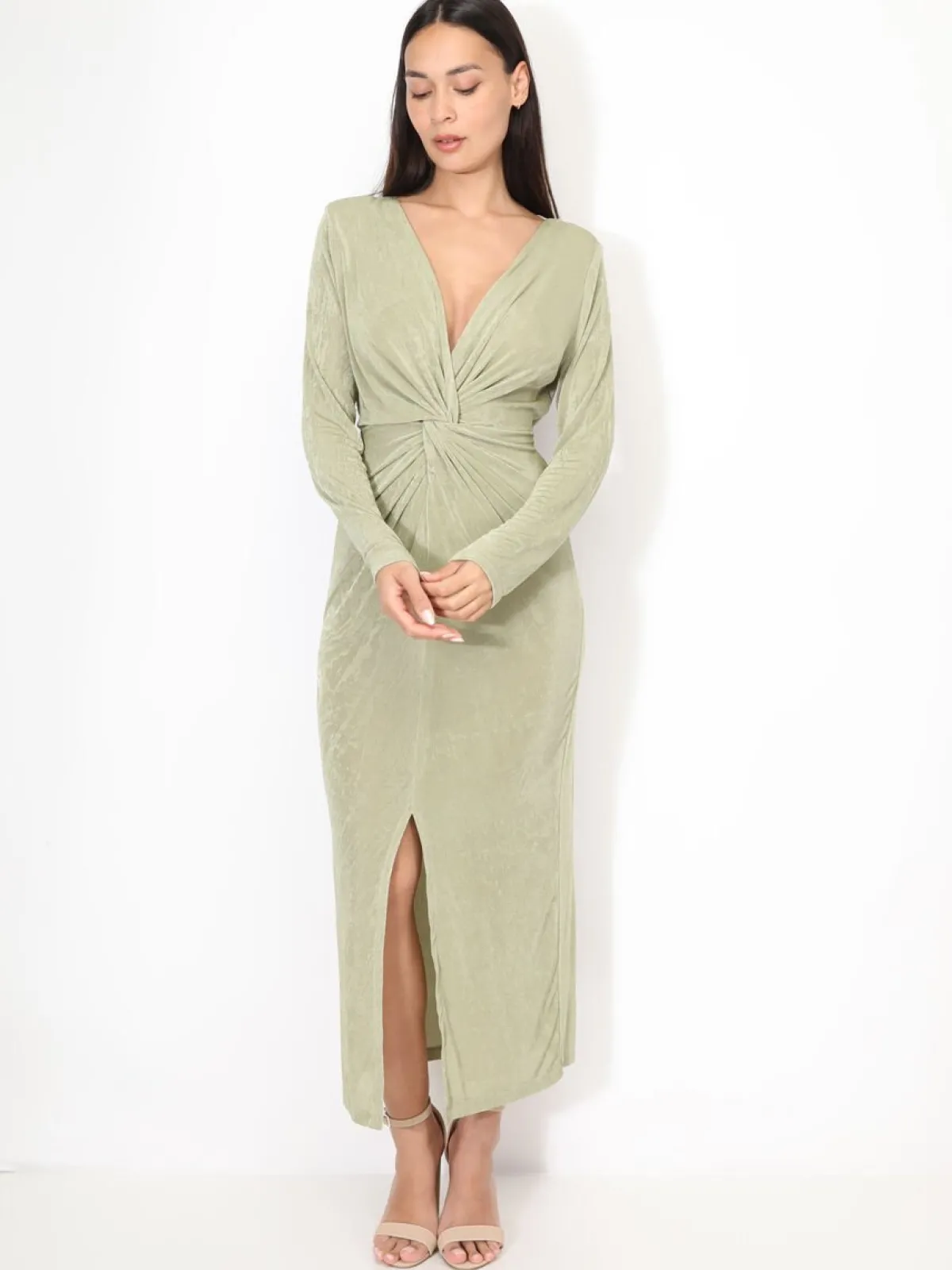 Online La Modeuse Robe longue torsadée et fendue VertOlive