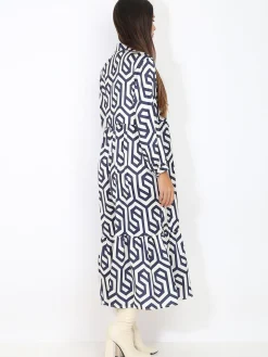 Online La Modeuse Robe longue évasée à motif rétro BleuMarine