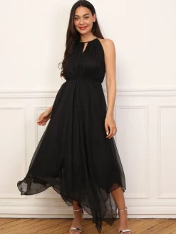 Sale La Modeuse Robe longue évasée à volants Noir