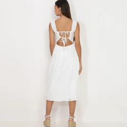 Sale La Modeuse Robe mi-longue en broderie anglaise Blanc