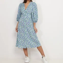 Online La Modeuse Robe mi-longue fleurie à manches bouffantes Vert