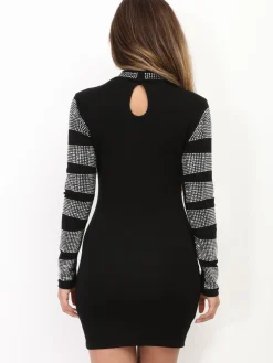 Online La Modeuse Robe moulante cloutée à col montant Noir
