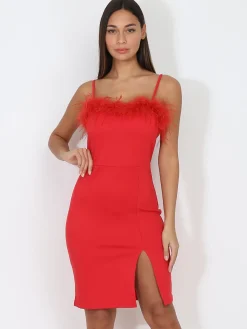Clearance La Modeuse Robe moulante et fendue à plumes Rouge