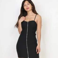 Outlet La Modeuse Robe moulante et zippée à bretelles Noir
