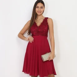 Online La Modeuse Robe patineuse à broderie et perles Rougefoncé