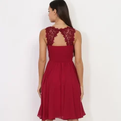 Online La Modeuse Robe patineuse à broderie et perles Rougefoncé
