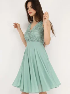 Hot La Modeuse Robe patineuse à broderie et perles Vertclair
