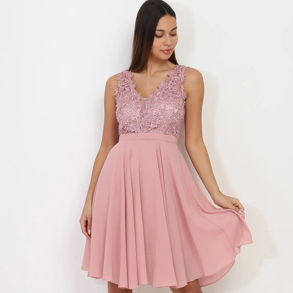 Clearance La Modeuse Robe patineuse à broderie et perles VieuxRose
