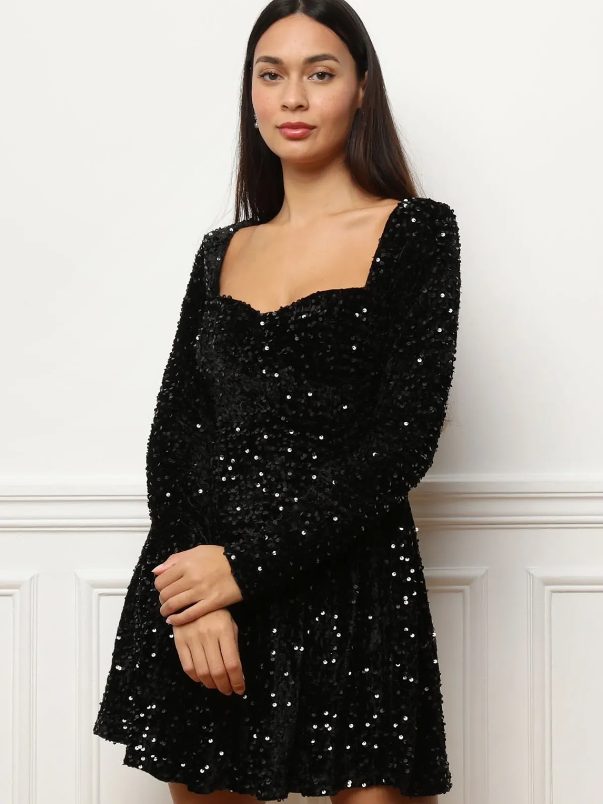 Online La Modeuse Robe patineuse en velours à sequins Noir