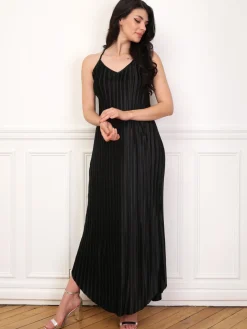 Best La Modeuse Robe plissée à bords arrondis Noir