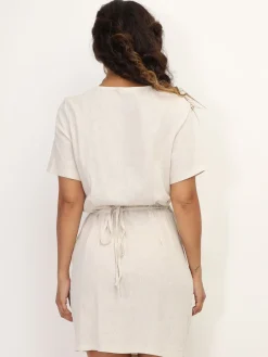 Hot La Modeuse Robe portefeuille en lin Beige