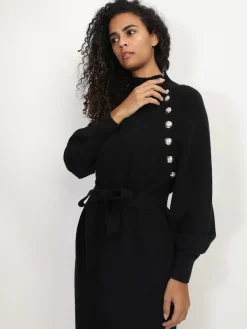 New La Modeuse Robe pull à ceinture et boutons Noir