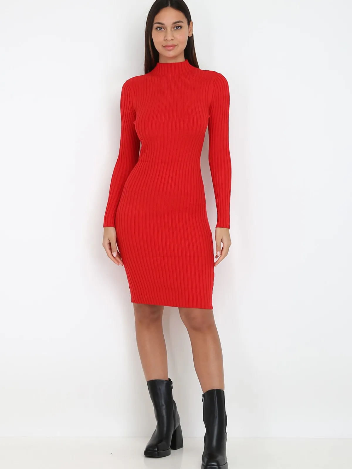 La Modeuse Robe pull côtelée moulante Rouge