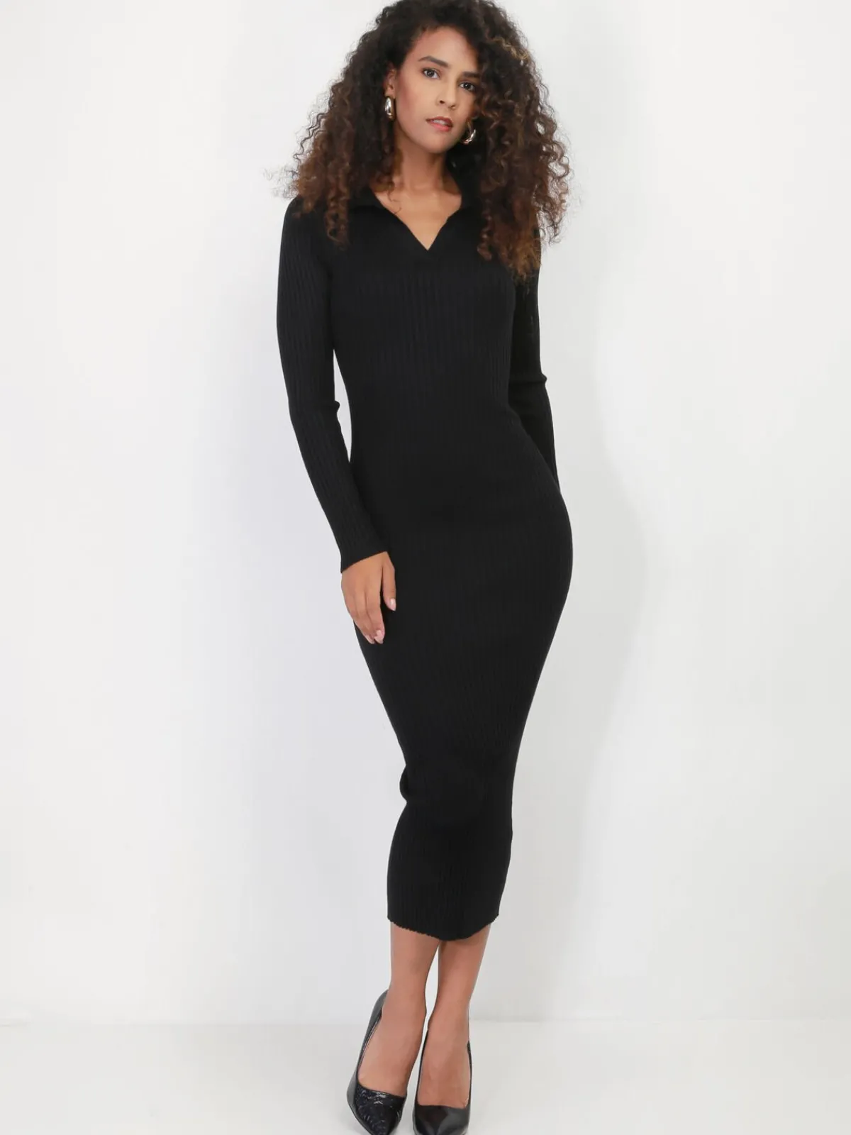 New La Modeuse Robe pull longue à col chemise Noir