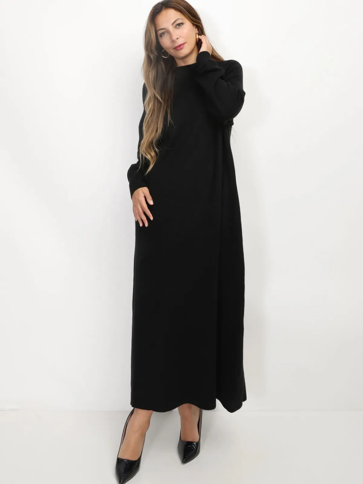 Discount La Modeuse Robe pull longue et ample Noir