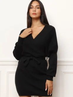 Outlet La Modeuse Robe pull moulante ceinturée Noir
