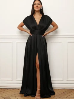 New La Modeuse Robe satinée et froncée style portefeuille Noir