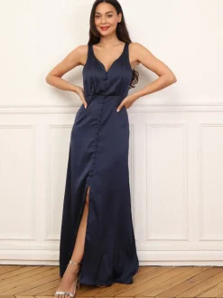 Online La Modeuse Robe satinée fendue à boutons BleuMarine