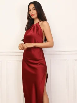 Best La Modeuse Robe satinée fendue à dos croisé Bordeaux
