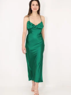 Outlet La Modeuse Robe satinée style corset froncé Vert