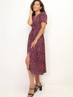 Clearance La Modeuse Robe style portefeuille à petites fleurs Fuchsia