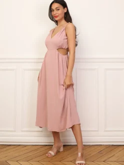 Outlet La Modeuse Robe taille cut out mi-longue Nude