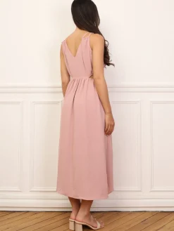 Outlet La Modeuse Robe taille cut out mi-longue Nude