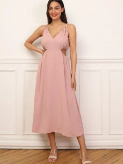 Outlet La Modeuse Robe taille cut out mi-longue Nude