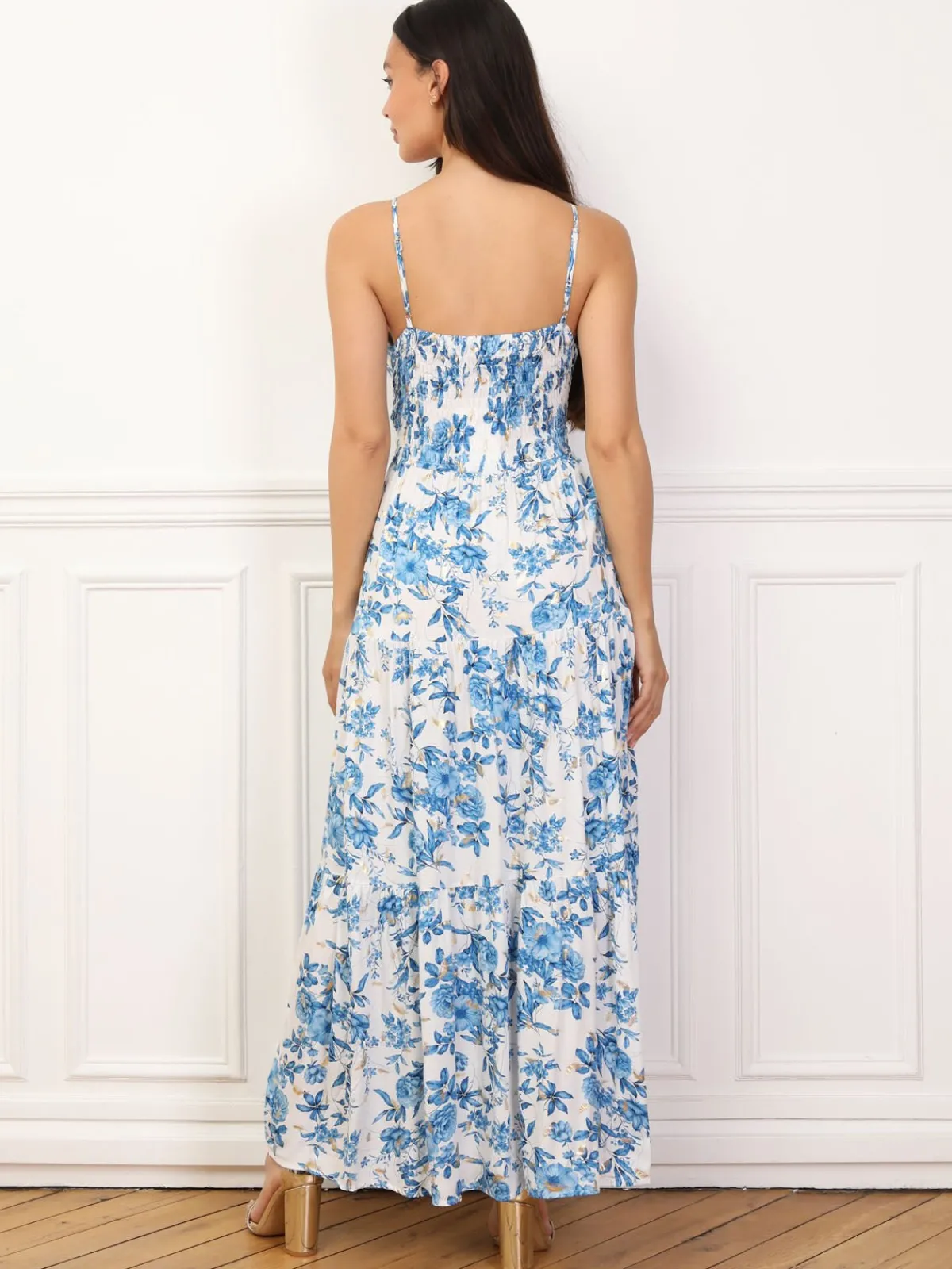 Clearance La Modeuse Robe évasée à motif floral et éclats dorés Bleu