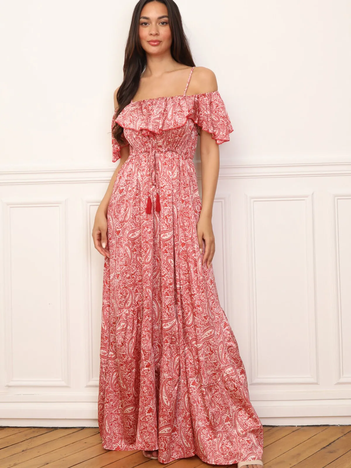 Online La Modeuse Robe évasée à volants et motif cachemire Rouge