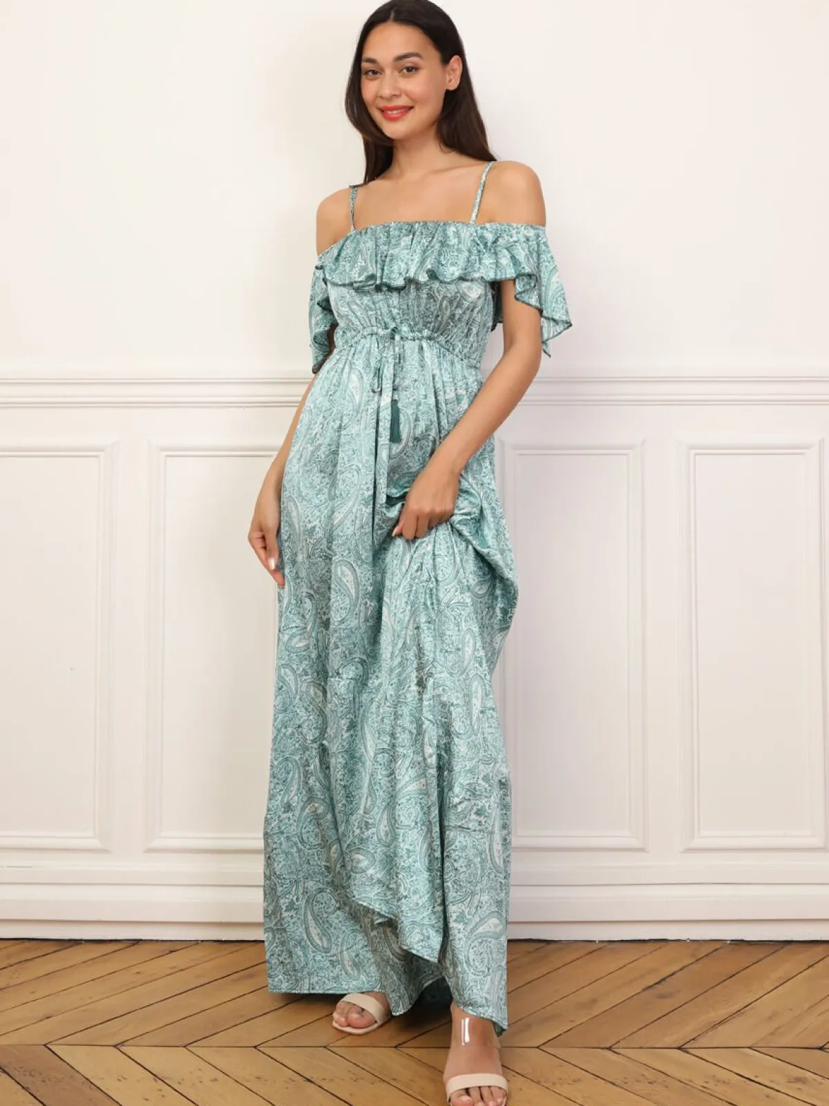 Online La Modeuse Robe évasée à volants et motif cachemire Turquoise