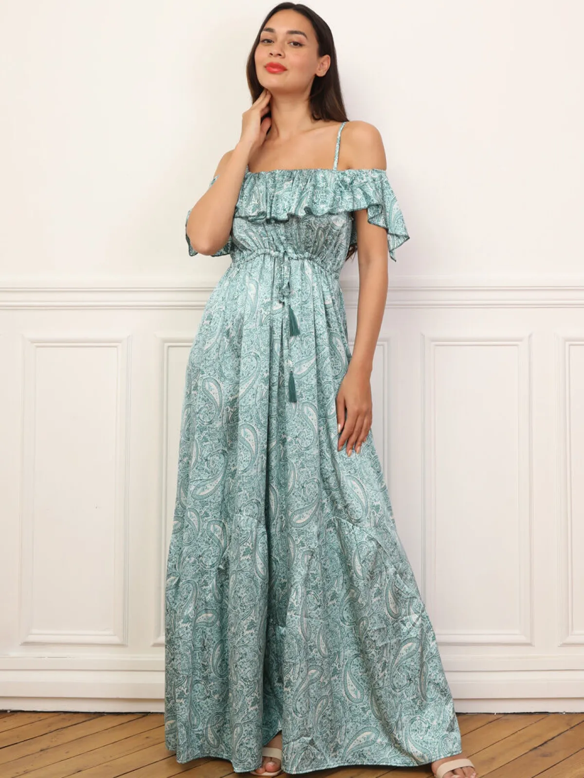 Online La Modeuse Robe évasée à volants et motif cachemire Turquoise