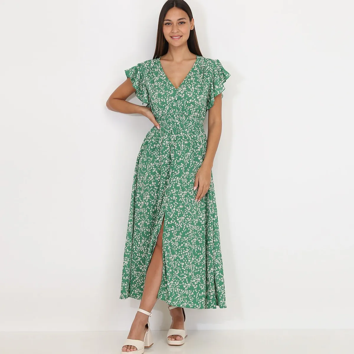 Clearance La Modeuse Robe évasée smockée à fleurs Vert