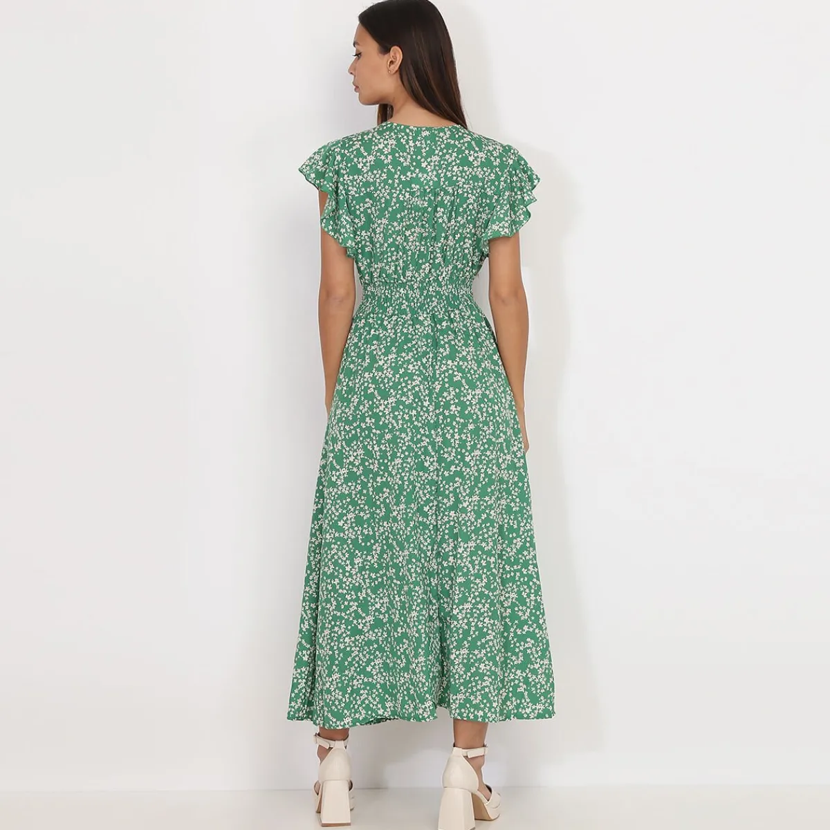 Clearance La Modeuse Robe évasée smockée à fleurs Vert