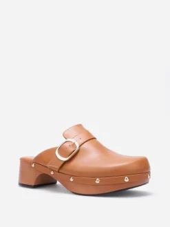 New La Modeuse Sabots cloutés en simili Camel