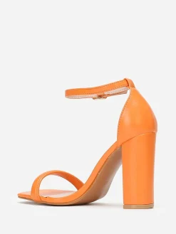 Sale La Modeuse Sandales à bout carré Orange