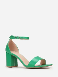 Sale La Modeuse Sandales à bout carré Vert