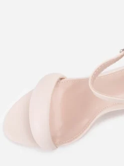 New La Modeuse Sandales à bride arrondie Beige