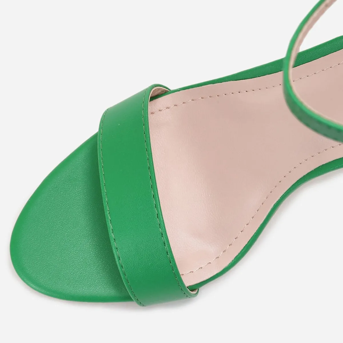 Discount La Modeuse Sandales à bride et talon carrés Vert