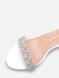 Outlet La Modeuse Sandales à bride tressée en strass Blanc