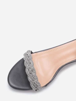 Outlet La Modeuse Sandales à bride tressée en strass Noir