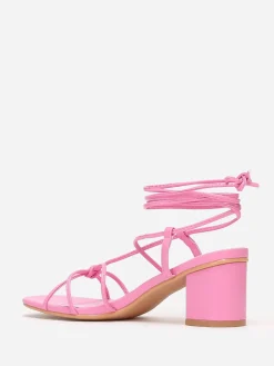 Discount La Modeuse Sandales à brides entrelacées Fuchsia