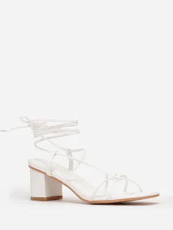 Hot La Modeuse Sandales à brides entrelacées Blanc
